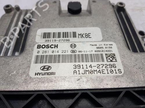 Engine control unit (ECU) HYUNDAI TUCSON (JM) 2.0 CRDi All-wheel Drive | BP30976742M57 