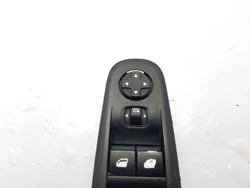 Right front window switch PEUGEOT 308 II (LB_, LP_, LW_, LH_, L3_) 1.6 HDi | BP28283922I26 