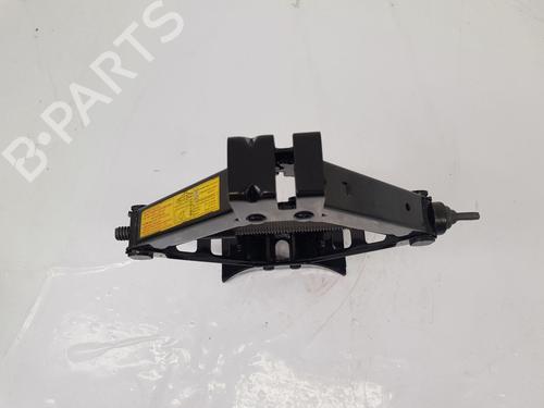 Jack Kit Jack Kit HYUNDAI i30 (GD) 1.6 CRDi (110 hp) 35967082 35967082