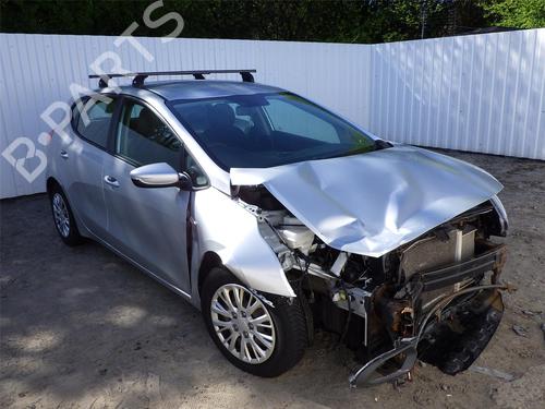 Used Parts KIA CEE'D (JD) 1.4 CRDi 90 2064424