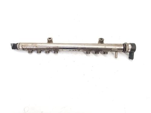 Used Injection rail VOLVO V50 (545) D3 (150 hp) 22663998