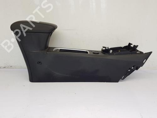 Used Armrest / Center console VAUXHALL ASTRA Mk VII (K) (B16) 1.4 Turbo (150 hp) 26943308