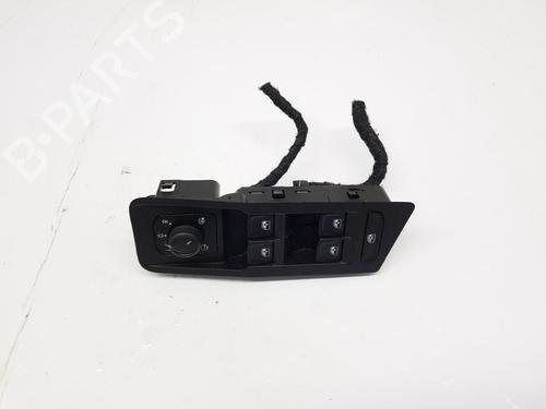 Used Right front window switch VW T-ROC (A11, D11) [2017-2026]  31910390