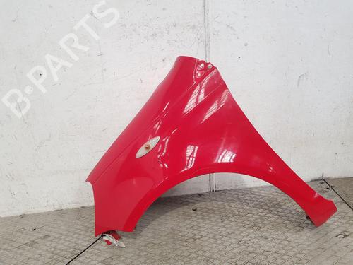 Used Left front fenders Left front fenders 37158900 37158900