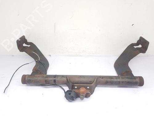 Sfera di traino/Meccanismo ISUZU D-MAX I (TFR, TFS) 2.5 DiTD 4x4 (TFS86_) (136 hp) 30045329