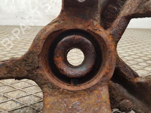 Right front steering knuckle VW POLO IV (9N_, 9A_) 1.2 | BP30649904M26 