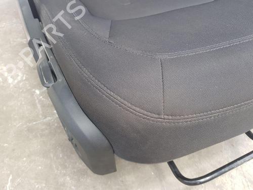 Right front seat LAND ROVER DEFENDER Station Wagon (L663) P300 Si4 4x4 | BP27689261C16 