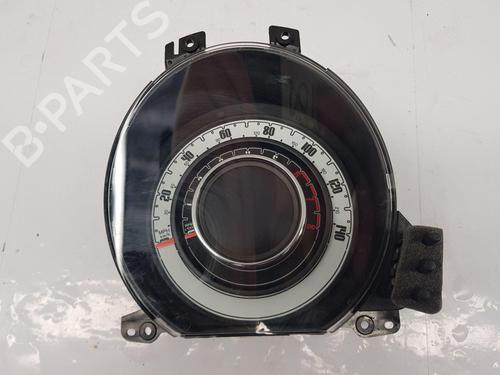 Used Instrument cluster FIAT 500 (312_) 1.0 Mild Hybrid (312.AYD1B) (69 hp) 30471649