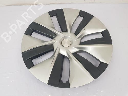 Used Hub cap Hub cap TESLA MODEL Y (5YJY) Long Range All-wheel Drive (514 hp) 40220421 40220421