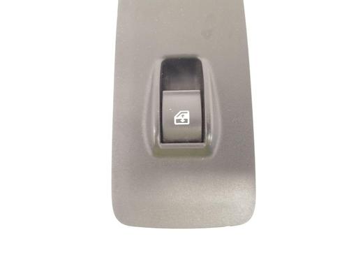 Left front window switch PEUGEOT BOXER Van 2.2 HDi 130 | BP39471714I27 - Image 2