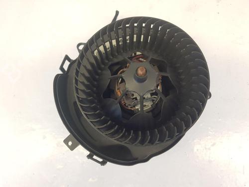 Heater blower motor VW GOLF VII (5G1, BQ1, BE1, BE2) 2.0 TDI | BP26013115M62 