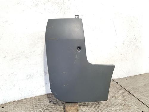 Used Corner bumper NISSAN PRIMASTAR Van (X83) 2.0 dCi 115 (114 hp) 22665745