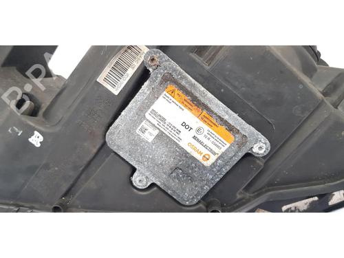 Right headlight JAGUAR XF I (X250) 2.2 D | BP27392546C29 