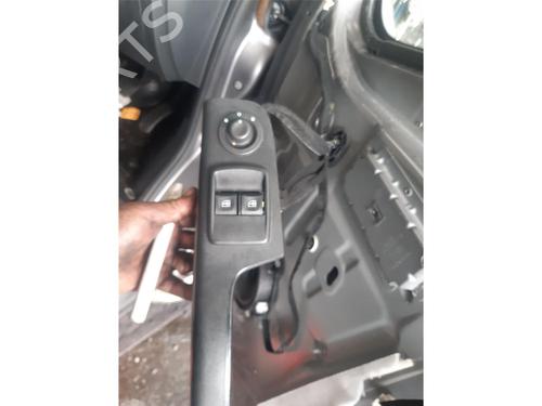 Radio VAUXHALL VIVARO B Van (X82) 1.6 CDTi | BP33853472E6  - Image 39