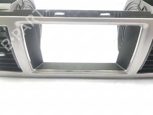 Air vent JAGUAR XF I (X250) 2.2 D | BP22656642I21 