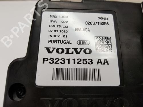 Instrument cluster VOLVO V60 II (225) D4 | BP22665390C47 