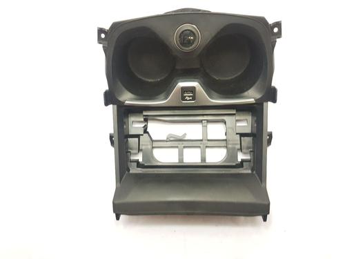 Porte-gobelet/Objets BMW 1 (F20) 116 d (116 hp) 28710824
