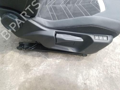 Right front seat OPEL CORSA F (P2JO) 1.2 (68) | BP28158166C16 - Image 9
