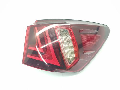 Højre baglygte LEXUS IS II (_E2_) 200d (ALE20_, ALE20R) (150 hp) 31663248