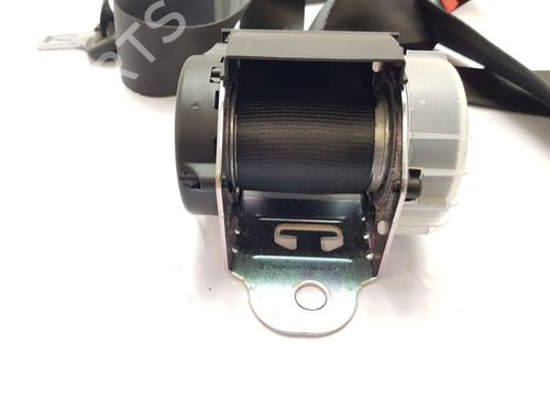 Rear center seatbelt VW GOLF VI (5K1) 2.0 TDI | BP29492670I27 