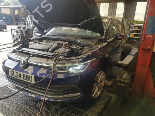 Used Parts VW GOLF VIII (CD1, DA1) 2.0 TDI (150 hp) 3497093