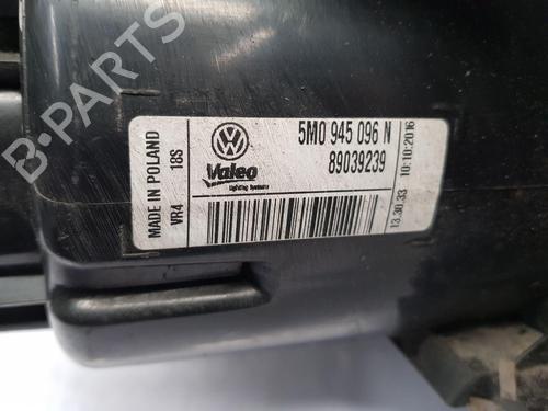 Right taillight VW GOLF PLUS V (5M1, 521) 1.4 TSI | BP30520568C35