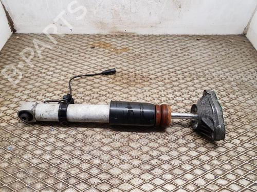 right-rear-shock-absorber-bmw-3-f30-f80-2011-2012-2013-2014-2015-2016-2017-2018-30864762 main image
