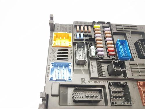 Elektronische module OPEL CORSA F (P2JO) 1.2 (68) | BP22680391M83 