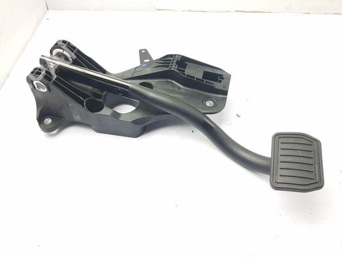 pedal-tesla-model-y-5yjy-2019-35745953 main image