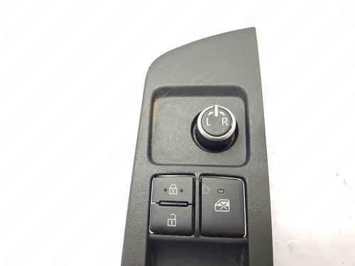 Right front window switch TOYOTA COROLLA Hatchback (_E21_, _EA1_, _EH1_) 1.8 Hybrid (ZWE211, ZWE219) | BP28081181I26 