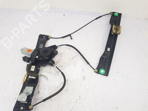 Rudehejsemekanisme Højre foran Rudehejsemekanisme Højre foran FORD FOCUS III 1.0 EcoBoost (100 hp) 33473171 33473171