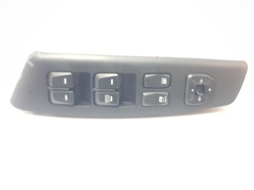 Right front window switch HYUNDAI ix35 (LM, EL, ELH) 1.7 CRDi | BP33246842I26 - Image 2