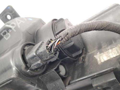 Right headlight KIA SPORTAGE III (SL) 1.7 CRDi | BP22794543C29