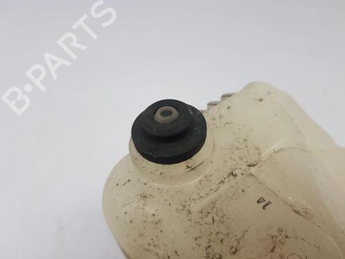 Expansion tank TOYOTA COROLLA Estate (_E21_) 1.8 Hybrid (ZWE211W) | BP29928006C120