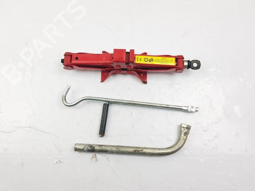 Jack Kit SKODA RAPID (NH3, NK3, NK6) 1.6 TDI BP24172911C119