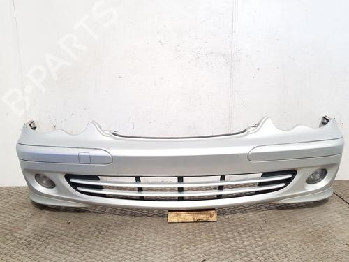 Used Front bumper Front bumper MERCEDES-BENZ C-CLASS (W203) C 180 Kompressor (203.046) (143 hp) 40257496 40257496