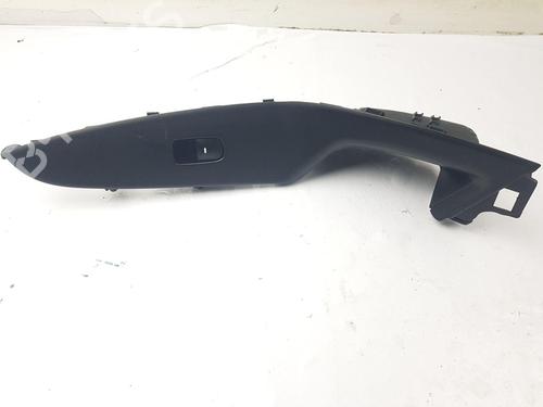 left-front-window-switch-hyundai-i30-gd-2011-39004257 main image