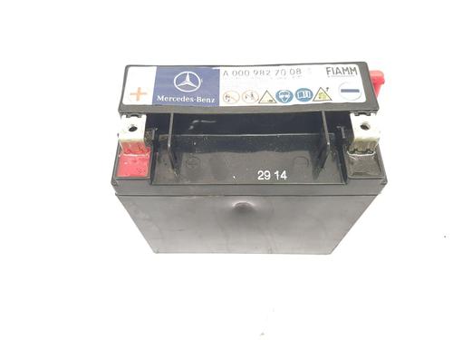 Batterie MERCEDES-BENZ C-CLASS Coupe (C204) C 180 (204.331) (156 hp) 31983283