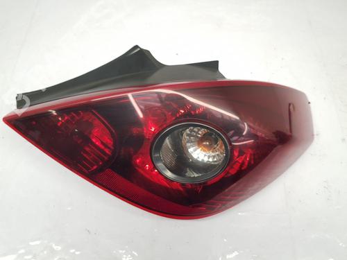 Used Right taillight VAUXHALL CORSA Mk III (D) (S07) 1.2 i 16V (L08) (86 hp) 30290286