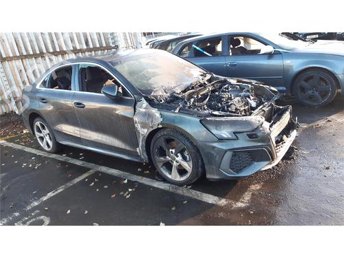 Used Parts AUDI A3 Sportback (8YA, 8YF)  30 TDI  4645695