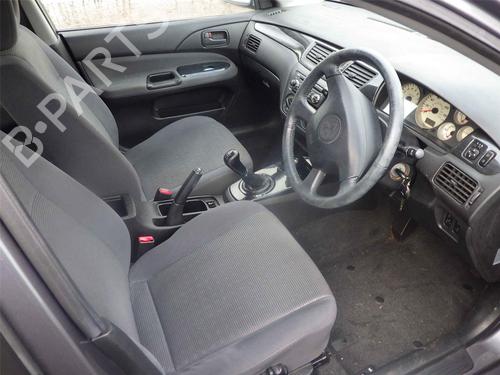 Aileron arrière MITSUBISHI LANCER VII (CS_A, CT_A) 1.6 (CS3A) | BP22674876C96 
