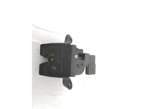 Used Tailgate lock HYUNDAI i30 (GD) 1.4 (101 hp) 31819962
