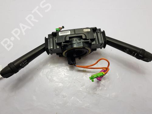 Used Steering column stalk VOLVO V70 II (285) D5 (163 hp) 30264587