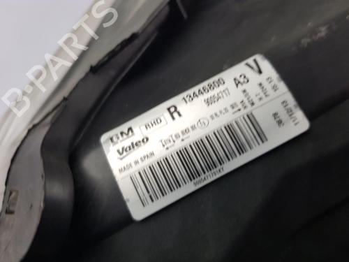 Right headlight VAUXHALL CORSA Mk III (D) (S07) 1.2 i 16V (L08) | BP30045353C29