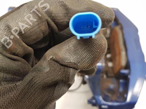 Right front brake caliper BMW X4 (G02, F98) xDrive M40 i | BP33996511M104 - Image 9
