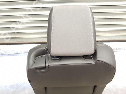 Right front seat FORD FIESTA VI (CB1, CCN) 1.6 ST | BP27600641C16 