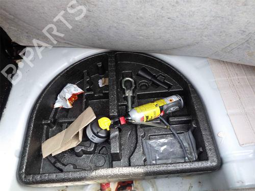 Left front steering knuckle FORD FIESTA VI (CB1, CCN)  | BP27579529M25 