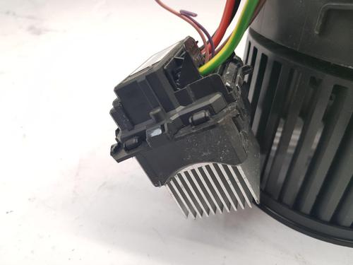 Heater blower motor CITROËN C4 CACTUS 1.6 BlueHDi 100 | BP36508108M62 - Image 3