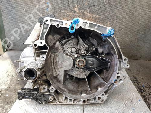 Used Gearbox CITROËN C3 III (SX) 1.2 THP 110 (SXHNPS, SXHNZT, SXHNZ6) (110 hp) 30138041