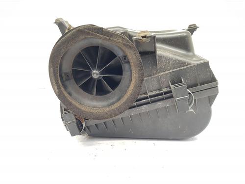 Air filter box TOYOTA HILUX VIII Pickup (_N1_) 2.4 D 4WD (GUN125_, GUN125R) | BP29900422M87 